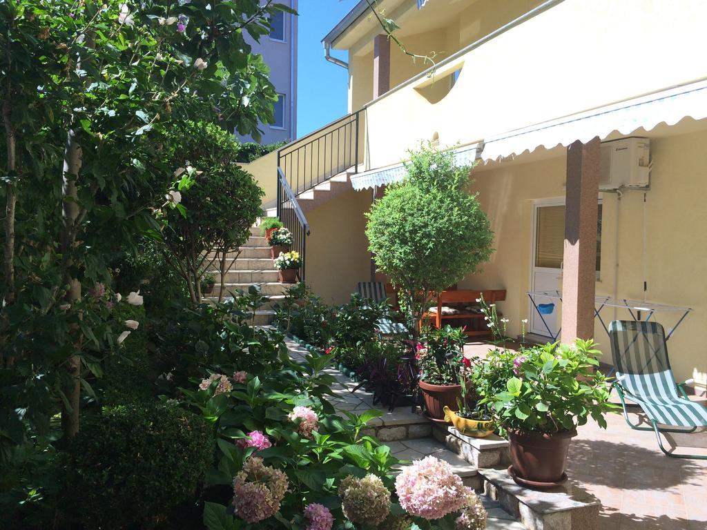 Apartment Kolundzic Novi Vinodolski Luaran gambar