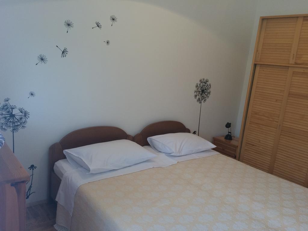 Apartment Kolundzic Novi Vinodolski Bilik gambar