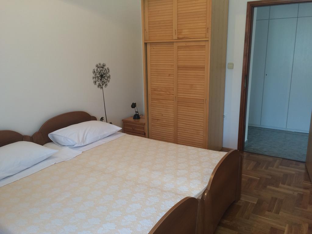 Apartment Kolundzic Novi Vinodolski Bilik gambar