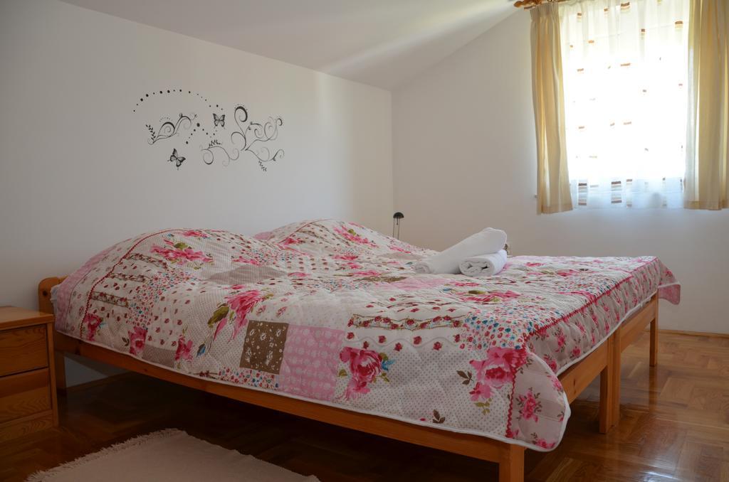 Apartment Kolundzic Novi Vinodolski Luaran gambar